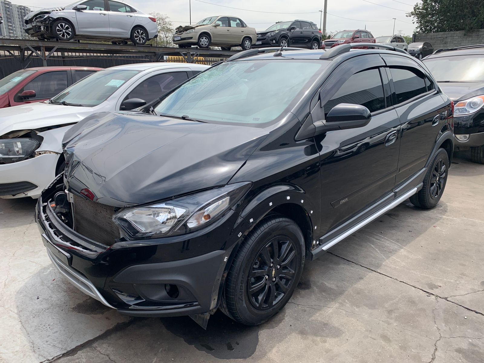 Chevrolet Onix Activ